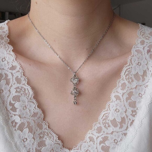 Whimsical fairy caged quartz and silver rosary pendant necklace - Picture 2 of 10